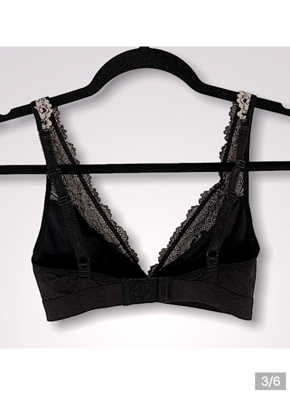 Wacoal Black Bralette Ivory Floral Embroidery Size 34 Lightweight - Picture 9 of 11